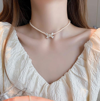 Bowtiful Choker Necklace